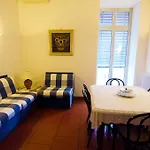 Suite Palazzo Reale Apartment